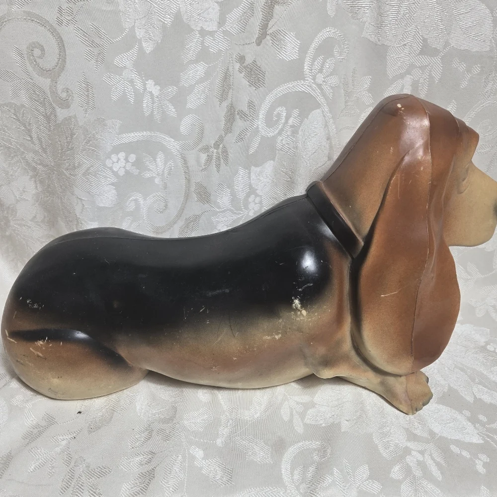 Vintage Basset Hound Hush Puppies Brown Dog 15” Union Products Plastic Blow Mold